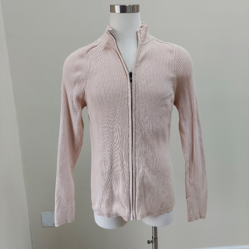 DKNY JEANS long sleeve light weight ribbed turtleneck sweater.